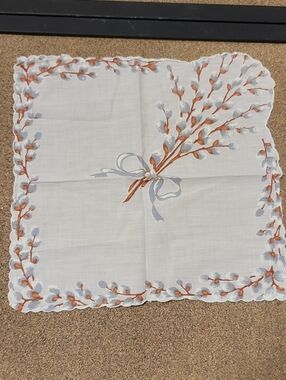 1950s Handerchief Decorative  with Orange Willow Embroidery